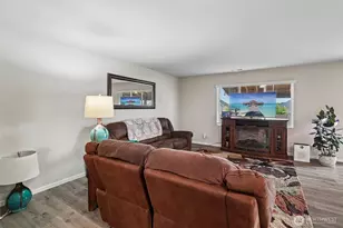 18625 108th Ave E, Puyallup, WA 98374 - Photo 6