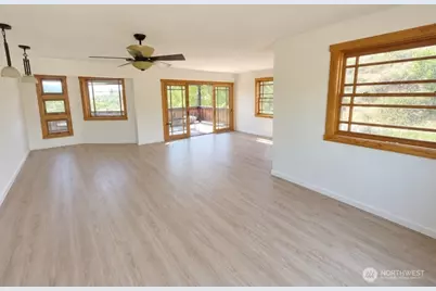 625 A/B Twisp Winthrop Eastside Road, Winthrop, WA 98862 - Photo 4