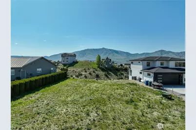 212 Stehekin Way, Chelan, WA 98816 - Photo 6