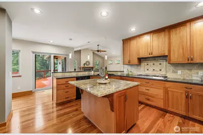 3665 Toad Lake Road, Bellingham, WA 98226 - Photo 10