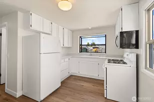 919 6th Ave SW, Puyallup, WA 98371 - Photo 8