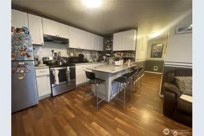 10453 1st Avenue SW, Seattle, WA 98146 - Photo 10