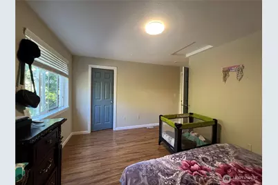 10453 1st Avenue SW, Seattle, WA 98146 - Photo 8