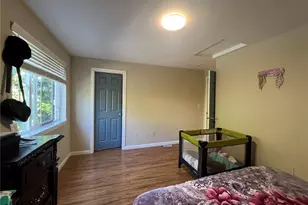 10453 1st Ave SW, Seattle, WA 98146 - Photo 8