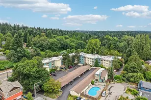2222 NE 92nd St, Seattle, WA 98115 - Photo 22