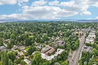 2222 NE 92nd Street #208, Seattle, WA 98115 - Photo 26