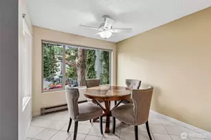 2222 NE 92nd St, Seattle, WA 98115 - Photo 12