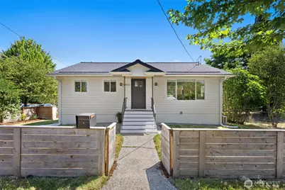 6400 44th Avenue S, Seattle, WA 98118 - Photo 1