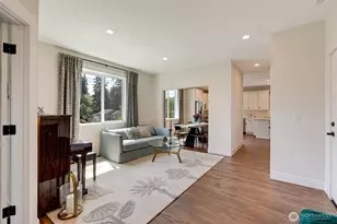 7030 Lower Ridge Rd, Everett, WA 98203 - Photo 8