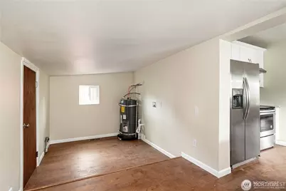 509 Yew Street, Centralia, WA 98531 - Photo 8