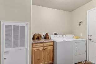 2420 Fords Prairie Ave, Centralia, WA 98531 - Photo 18