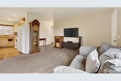 2420 Fords Prairie Avenue, Centralia, WA 98531 - Photo 10