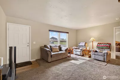 2420 Fords Prairie Avenue, Centralia, WA 98531 - Photo 8