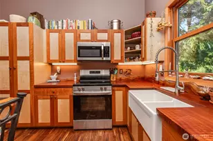 1833 Eaglemount Rd, Port Townsend, WA 98368 - Photo 8