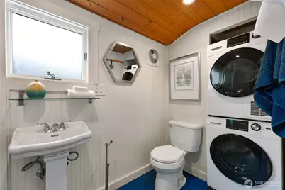 3146 Portage Bay Place E #B, Seattle, WA 98102 - Photo 26