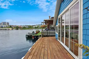 3146 Portage Bay Pl E, Seattle, WA 98102 - Photo 2