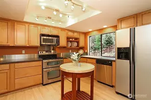15501 SE 46th Way, Bellevue, WA 98006 - Photo 4