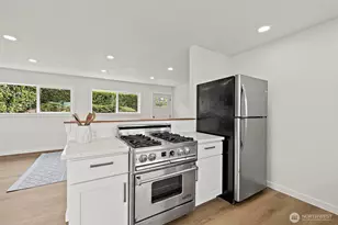 7056 S 128th St, Seattle, WA 98178 - Photo 12