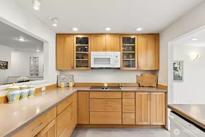 8608 307th Avenue SE, Issaquah, WA 98027 - Photo 12