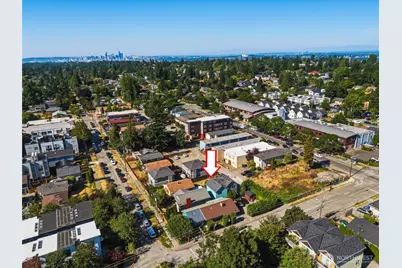 9054 17th Ave SW #A, Seattle, WA 98106 - Photo 24
