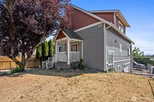 3565 E M St, Tacoma, WA 98404 - Photo 2