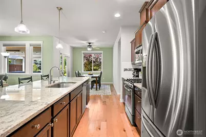 3835 Autumn Way, Mount Vernon, WA 98273 - Photo 4