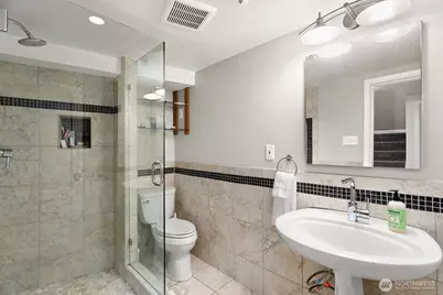 1805 NW 95th Street, Seattle, WA 98117 - Photo 24