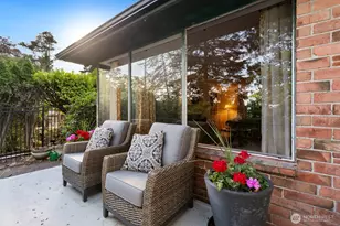 1805 NW 95th St, Seattle, WA 98117 - Photo 18