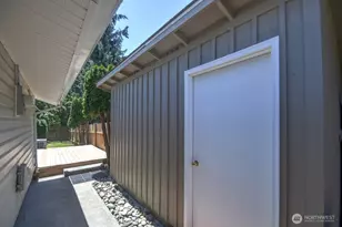 1335 5th Ave SE, Olympia, WA 98501 - Photo 32