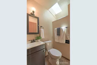 1335 5th Avenue SE, Olympia, WA 98501 - Photo 18