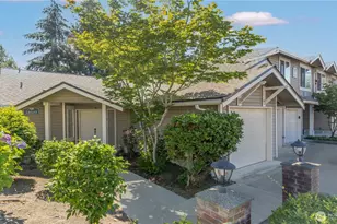 18585 NE 57th St, Redmond, WA 98052 - Photo 1
