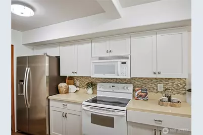 14607 52nd Avenue W #609, Edmonds, WA 98026 - Photo 20