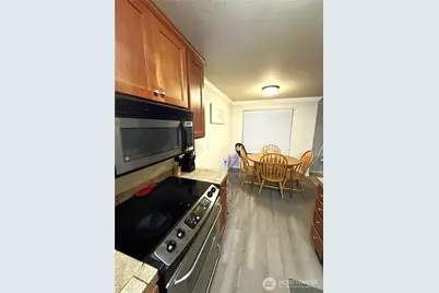 28716 18th Avenue S #Y 203, Federal Way, WA 98003 - Photo 8