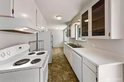 20631 2nd Avenue S, Des Moines, WA 98198 - Photo 6