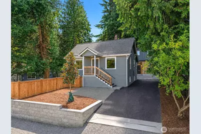 13349 25th Avenue NE, Seattle, WA 98125 - Photo 2