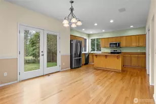 21017 Springhaven Way E, Bonney Lake, WA 98391 - Photo 14