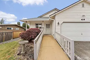 628 S 117th St, Tacoma, WA 98444 - Photo 4