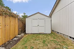 628 S 117th St, Tacoma, WA 98444 - Photo 32