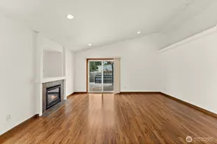 628 S 117th St, Tacoma, WA 98444 - Photo 14