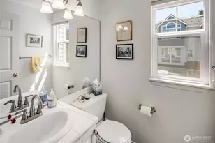 5500 Harbour Pointe Blvd, Mukilteo, WA 98275 - Photo 16