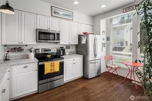 5500 Harbour Pointe Blvd, Mukilteo, WA 98275 - Photo 10