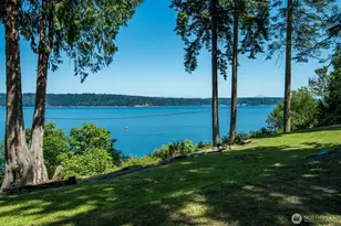 3365 Shoreline Dr, Camano Island, WA 98282 - Photo 26