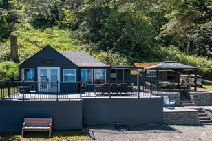 3365 Shoreline Dr, Camano Island, WA 98282 - Photo 6