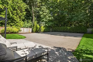 8902 196th St SW, Edmonds, WA 98026 - Photo 28