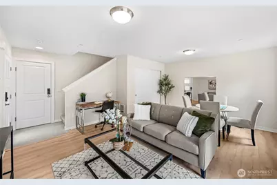 16201 Meadow Road #E4, Lynnwood, WA 98087 - Photo 8