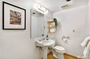 3927 SW Frontenac St, Seattle, WA 98136 - Photo 34