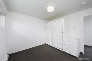 650 W Bertona St, Seattle, WA 98119 - Photo 12