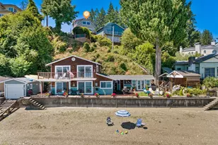 9946 Johnson Point Rd NE, Olympia, WA 98516 - Photo 2
