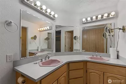 1306 Greenwood Lane, Centralia, WA 98531 - Photo 18