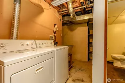 105 156th Avenue NE, Bellevue, WA 98007 - Photo 18